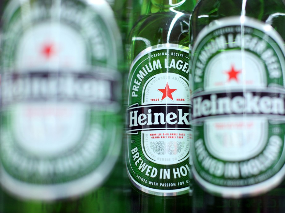 Heineken avalia aumentar preço das cervejas no Brasil